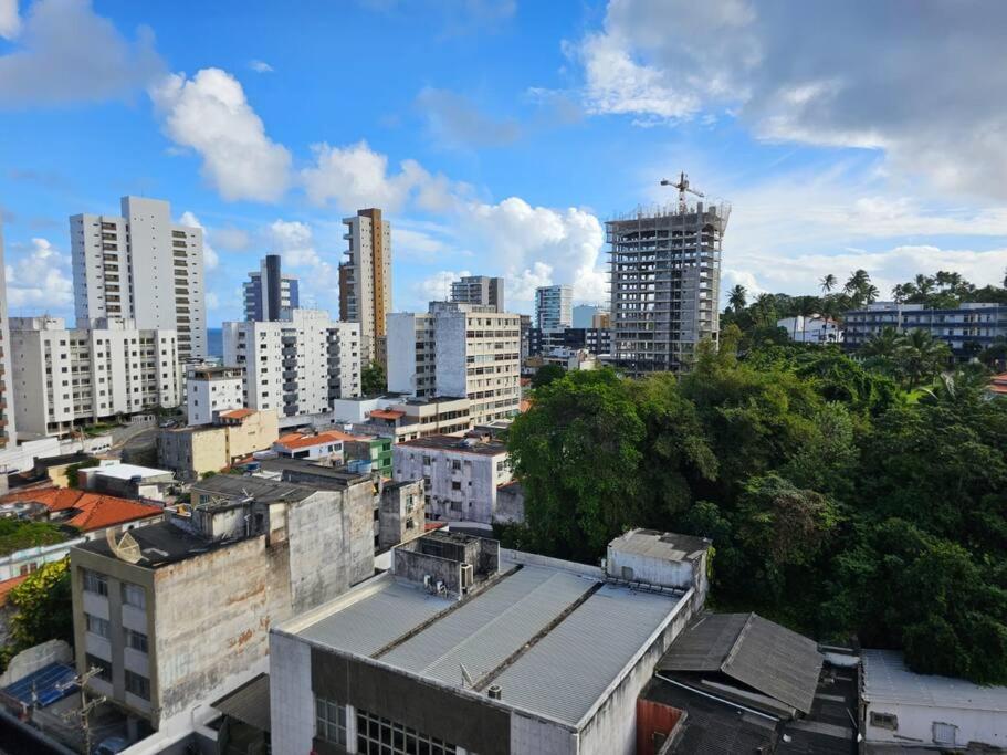 Flat Recem Inaugurado Na Barra! Apartamento Salvador